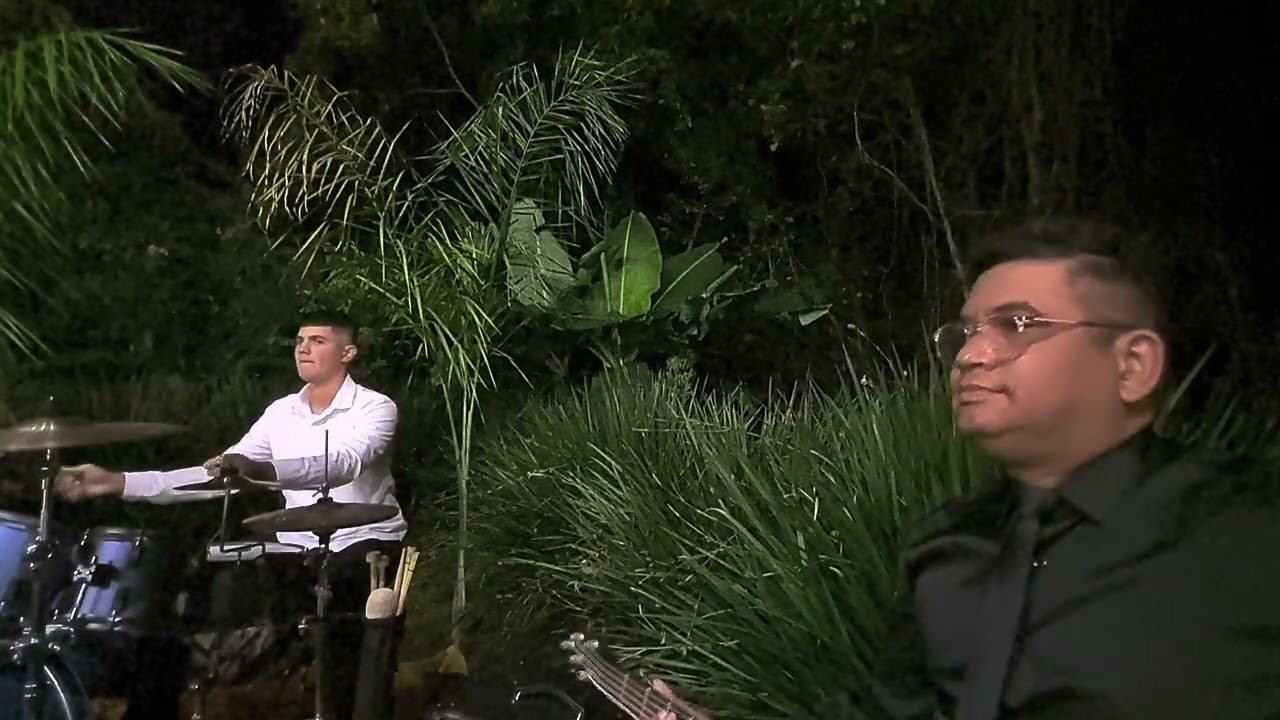 As Muitas Águas / Elevo A Minha Voz