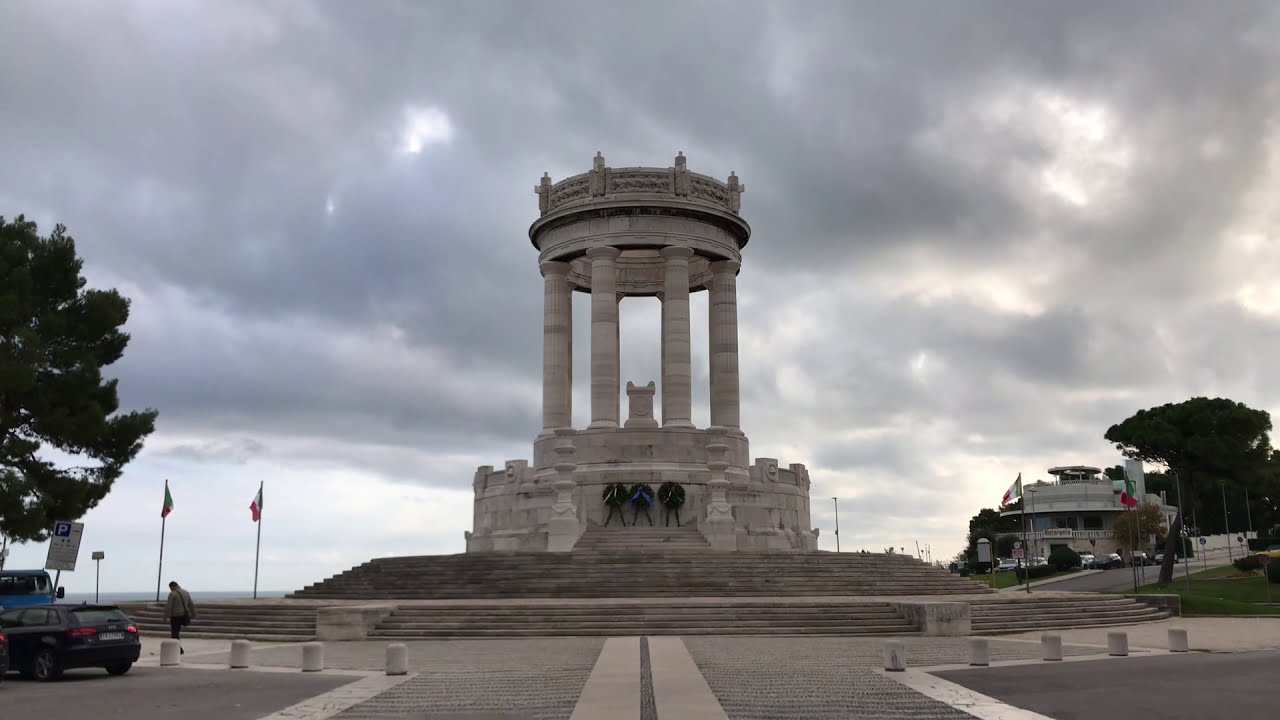 Il PASSETTO (Ancona): la spiaggia