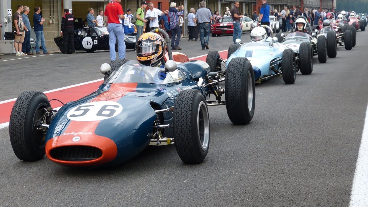 50's & 60's Formula 1 Cars - Accelerations & Sounds on Track!