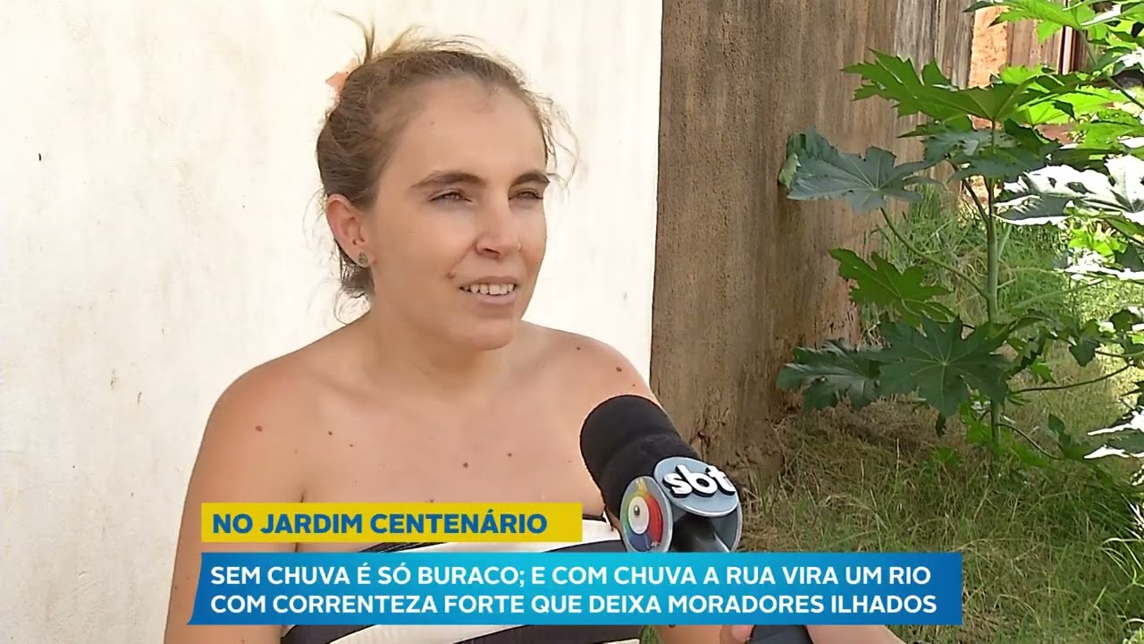 Moradores reclamam de rua sem infraestrutura no Jardim Centenário