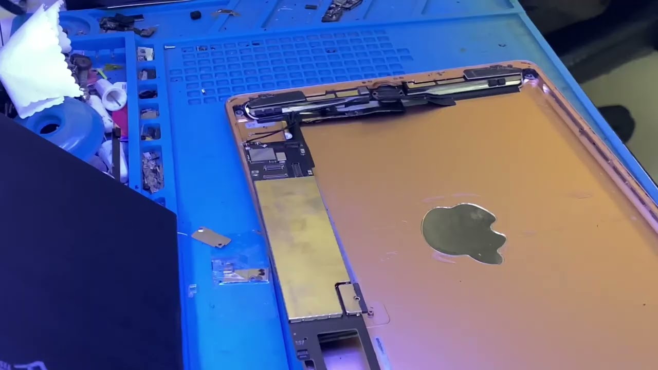 เปลี่ยนแบต ipad Air1 แบตDissing