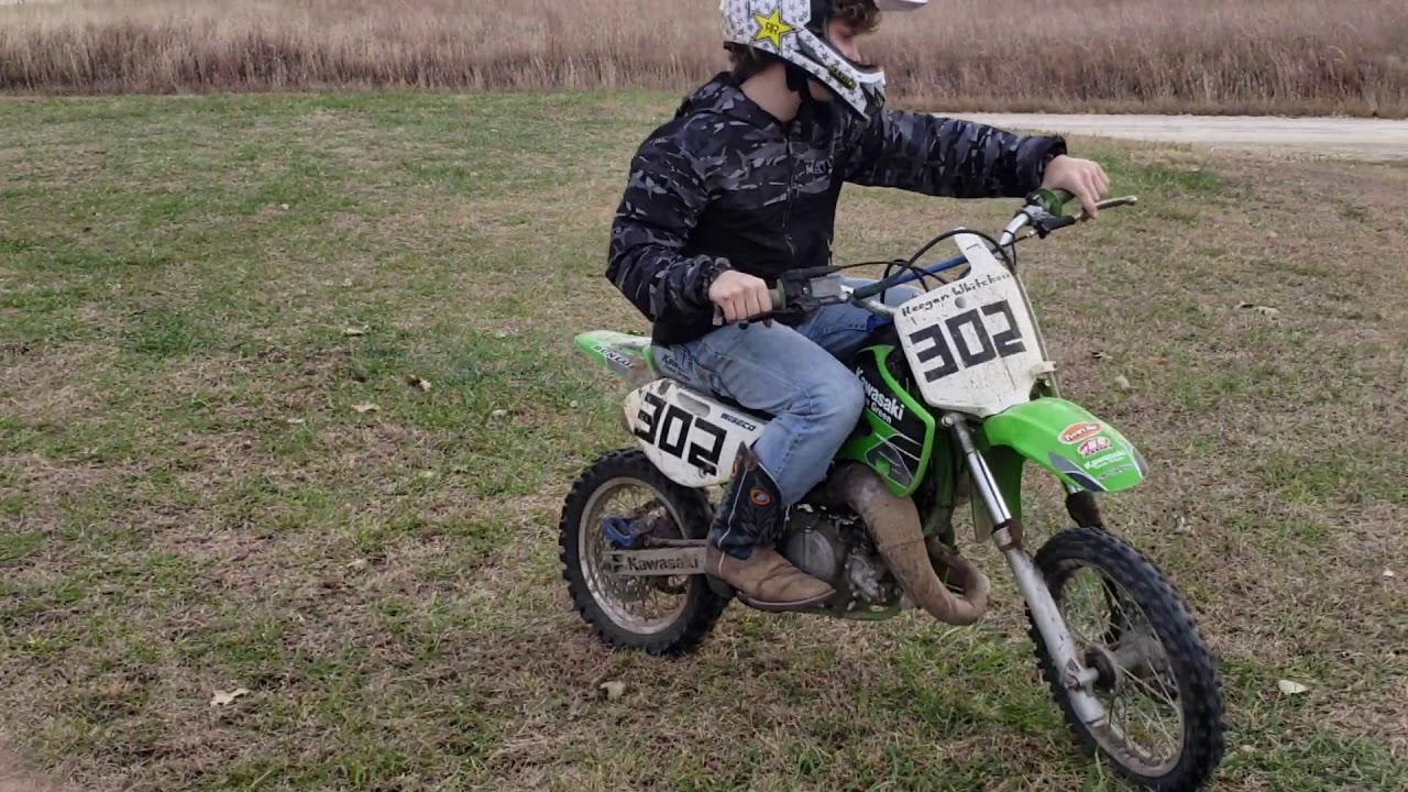 KX 65 wheelies