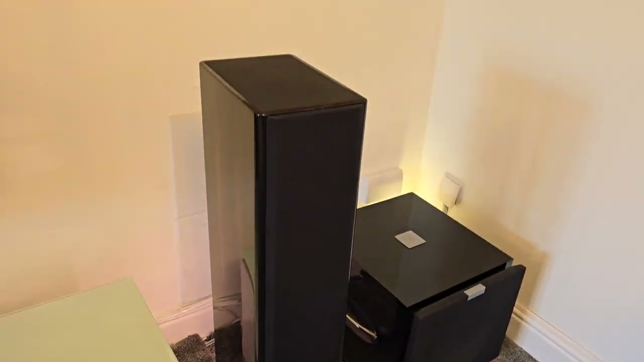 ARCAM SA30 review (quick) after 3yrs of ownership