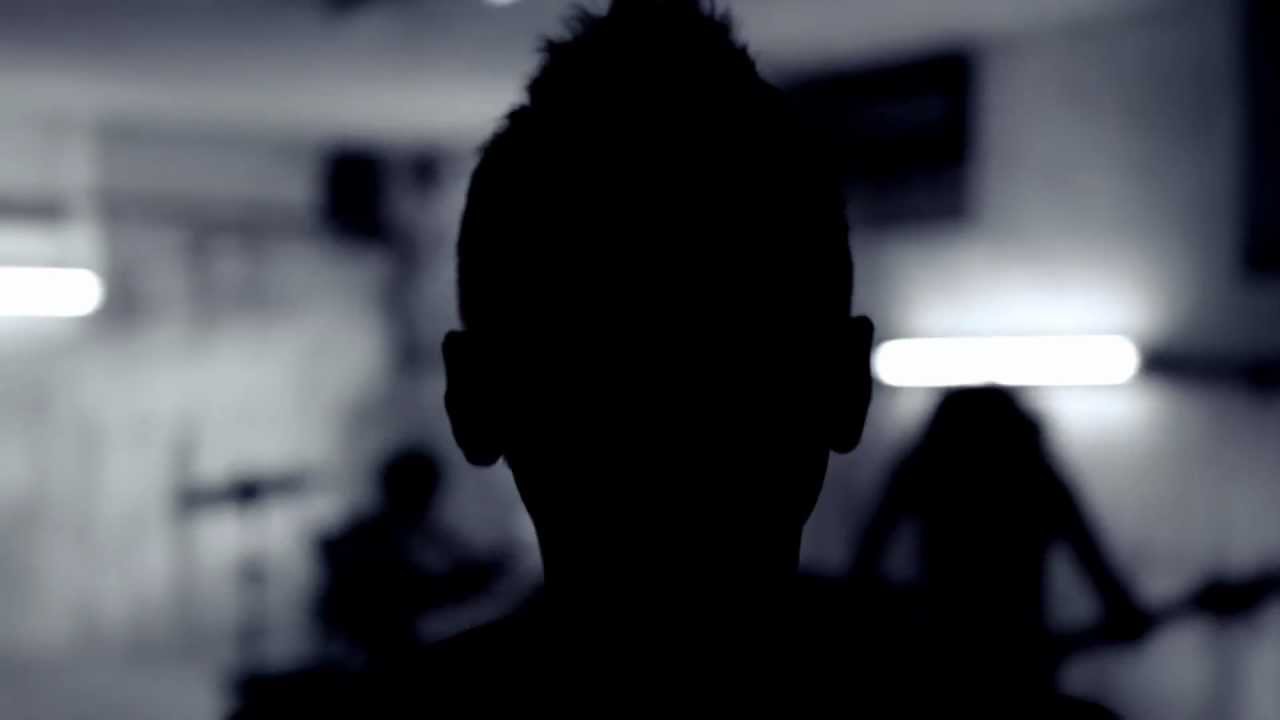 YOKOANO - Vengo dal Vuoto | official video