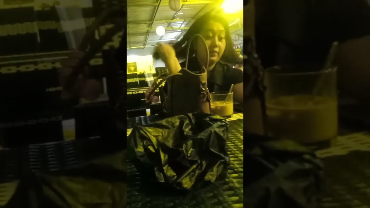 Pria sejati sedang live sekarang!