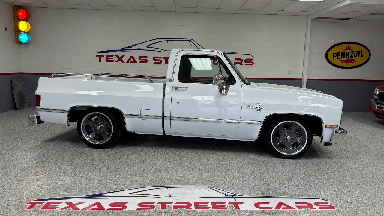 1987 Chevrolet R10, C10, shortbed, Silverado package, 5/6 belltech drop, fuel injection, SOLD