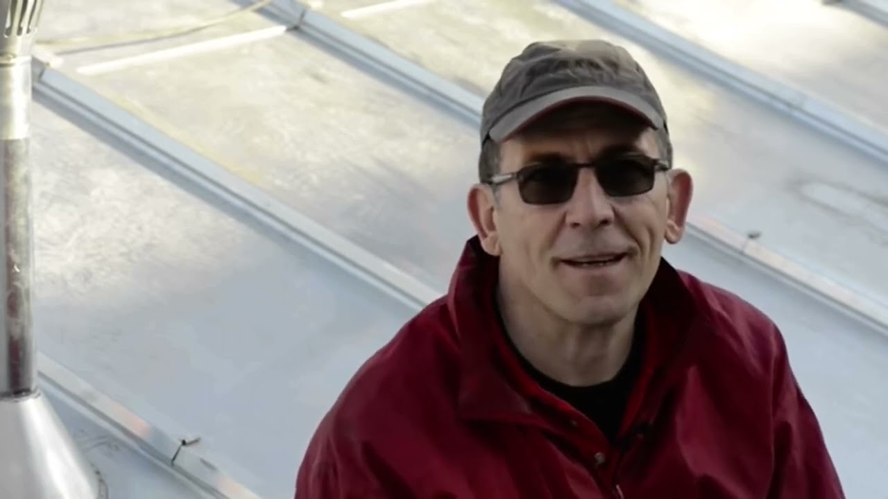 Traditional batten seam zinc roof in Paris