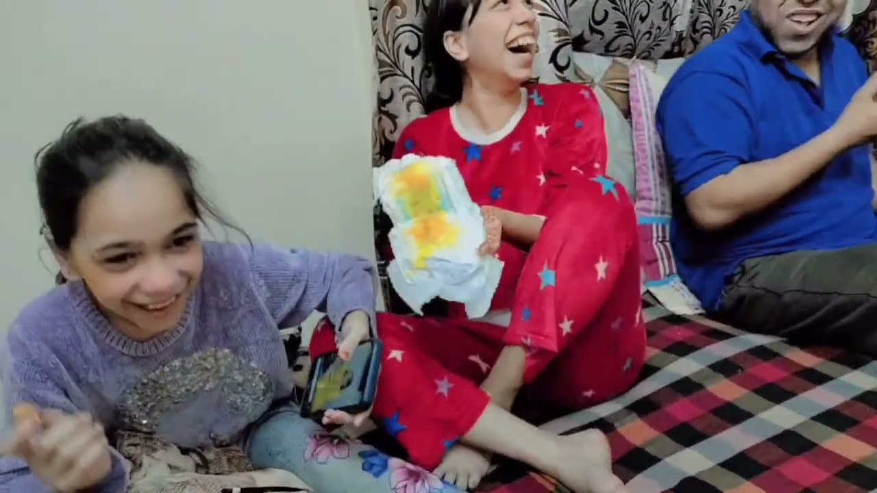 Potty prank on tuba😅Zara trying to step forward⏩Prank serious hogya 😂 Shopping 🛍️ Gifts from ammi ❤️