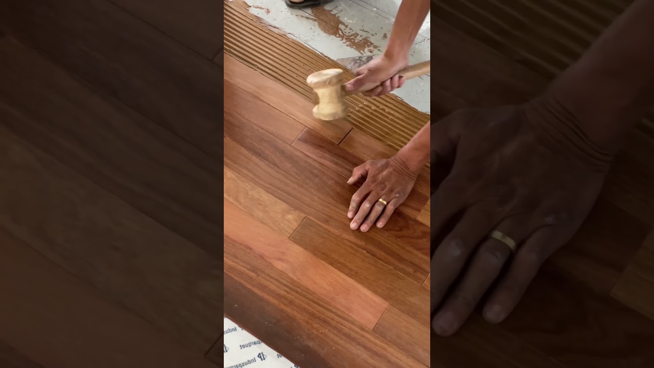 Bora instalar piso de madeira? Comenta aí de que cidade você está trabalhando hoje 👉 
