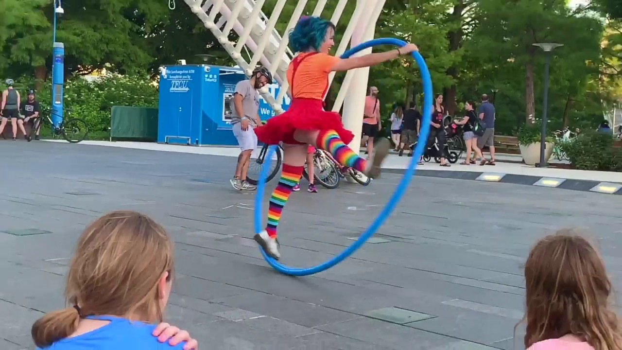 Cyr Wheel