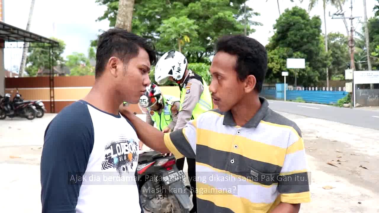 KomeDak   Helm Pink, PFP 2018 Ditlantas Polda NTB