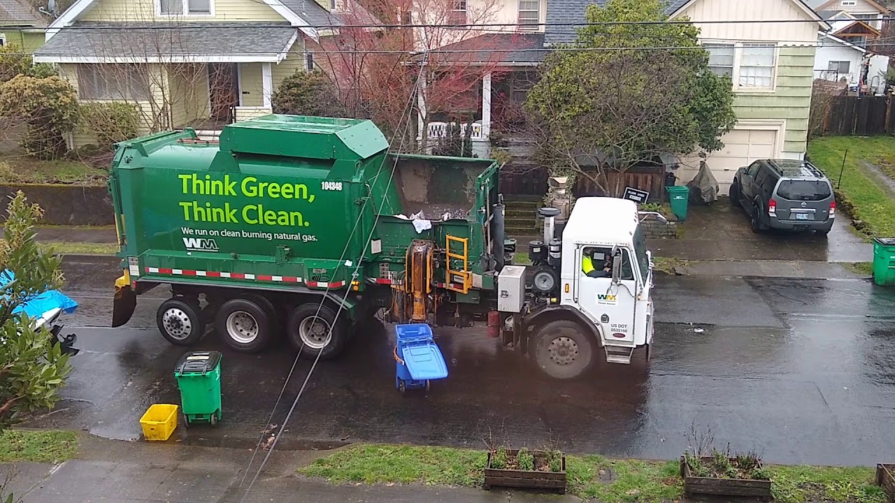 Trash Truck Robot Arm