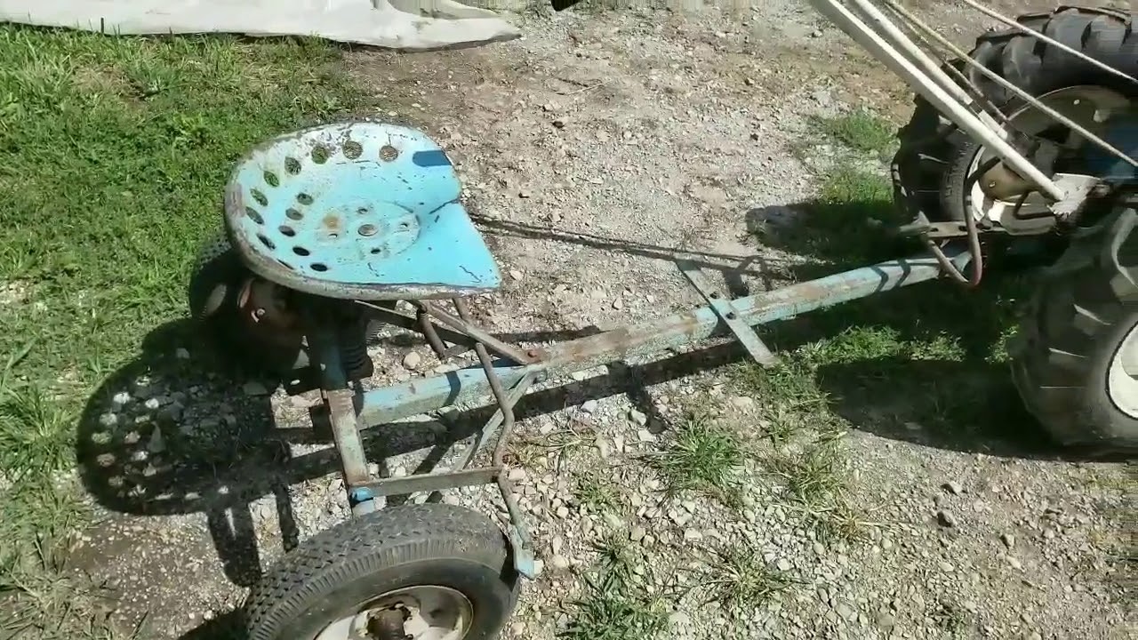 David Bradley Super 600 and sulky