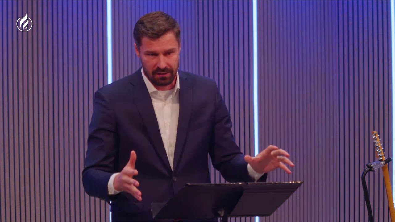 David Lavric - Cine este de vină că nu mai credem?