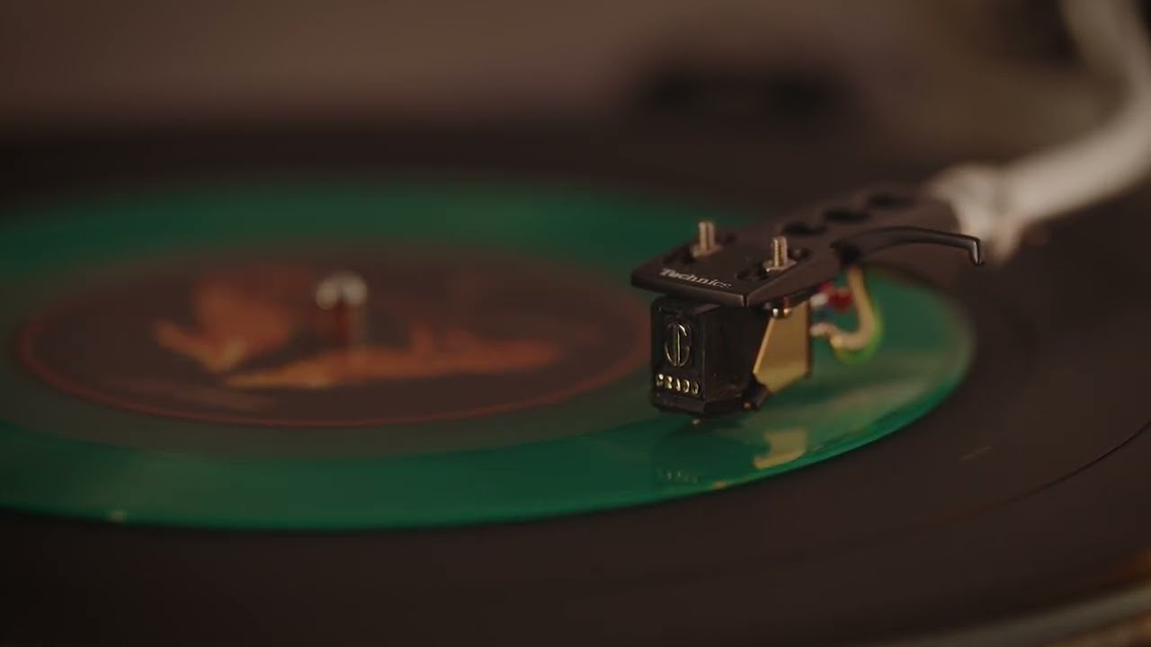 God of War Ragnar&ouml;k vinyl experience 4K