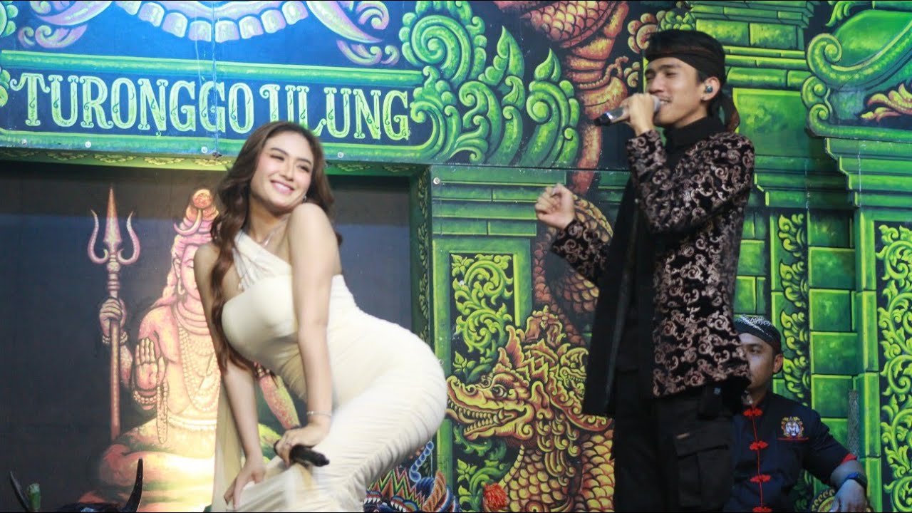 ARYA GALIH FT SHEPIN MISA - KAWIN KONTRAK - Turonggo Ulung ( Live Pucung kidul ) Safa Audio