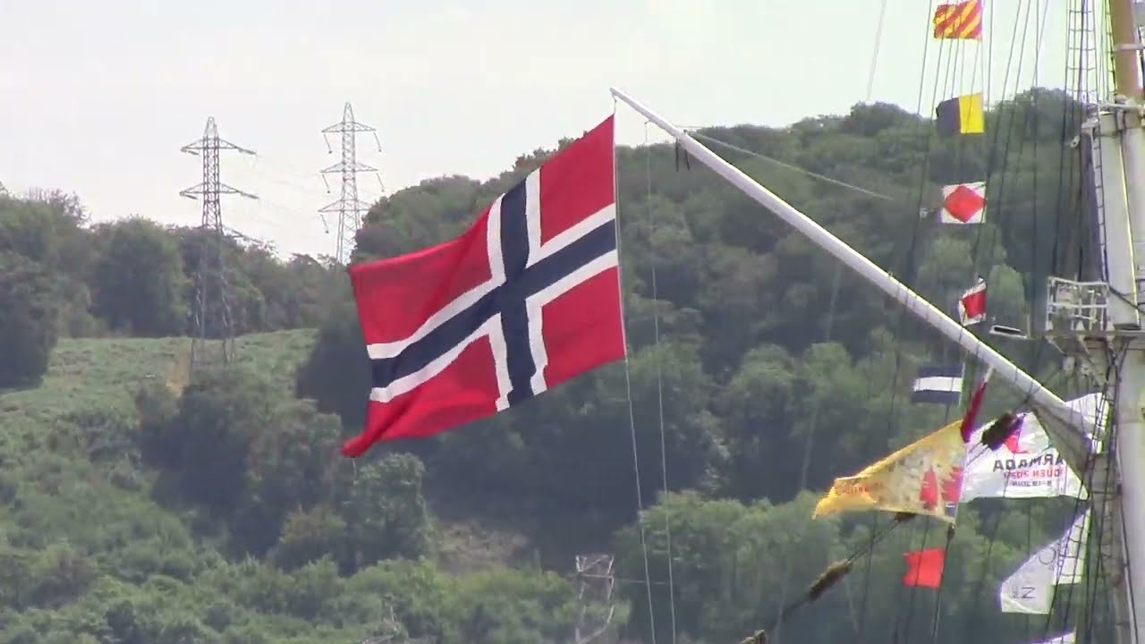 Armada de Rouen 2023 la grande parade du 18 06 2023
