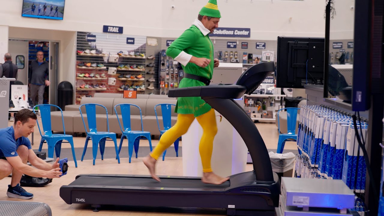 How Road Runner Sports Helps Elves (And Humans) Overcome Foot Pain