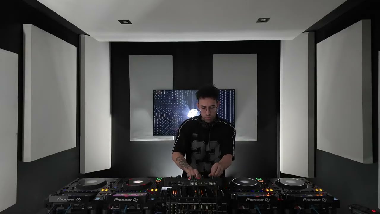 ELOI — Studio Session 001