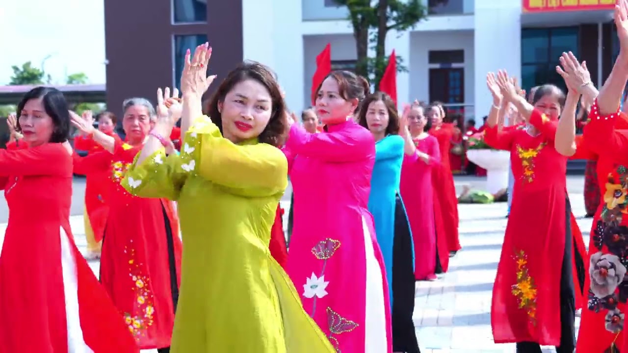 Dong dien Thach khoi