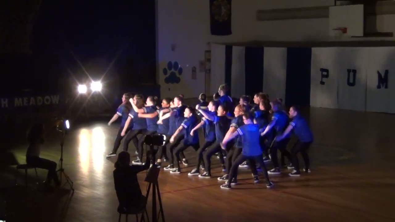 CV-SMS Hip Hop Recital Hair Up