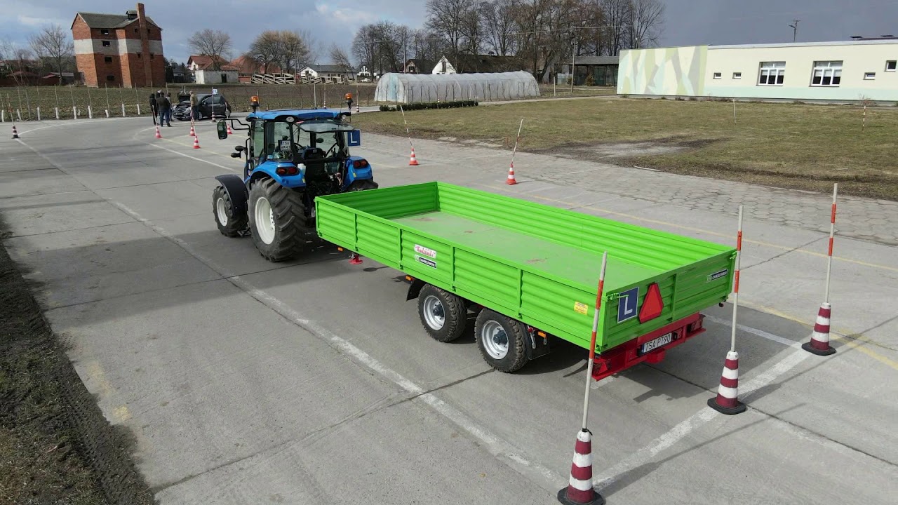 Ośrodek Szkolenia Kierowców  w ZSCKR w Sandomierzu - Mokoszynie