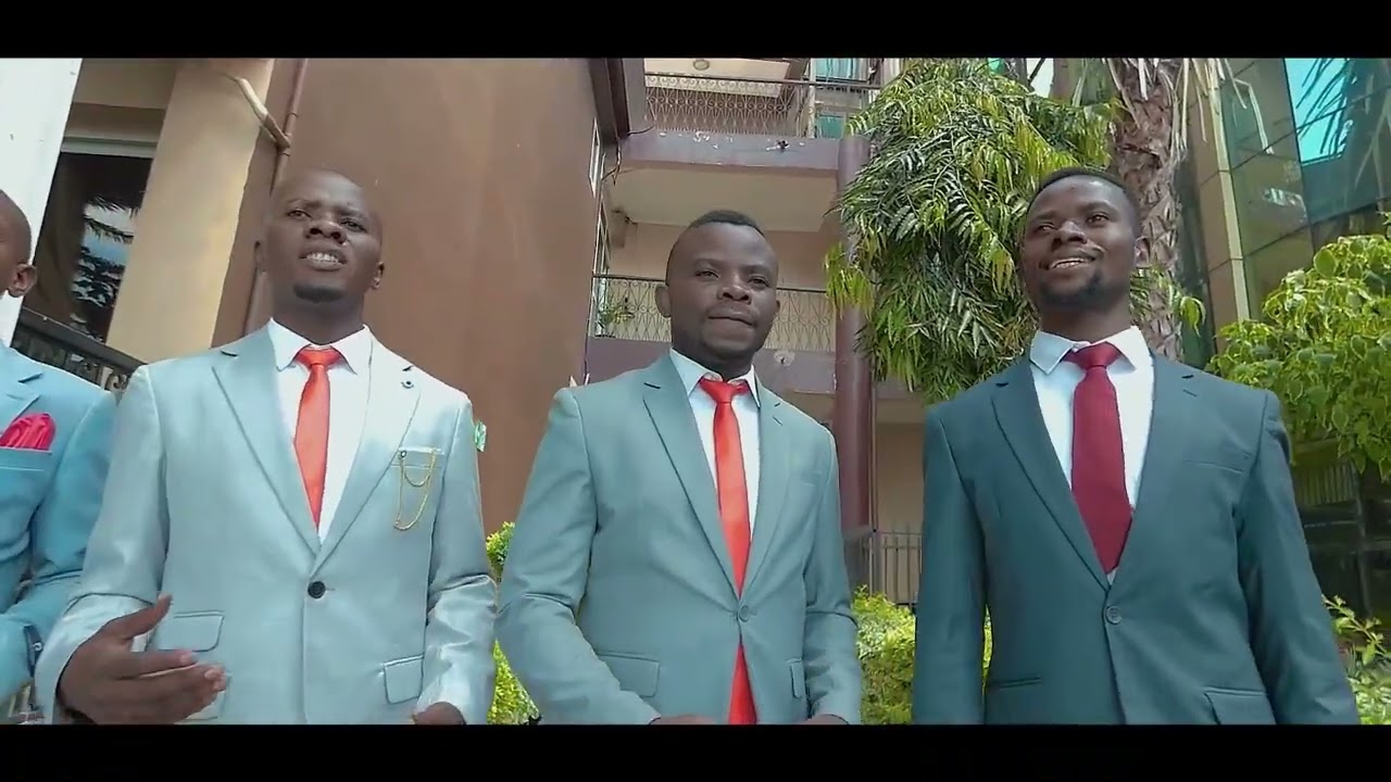AHADI ZAKE MUNGU