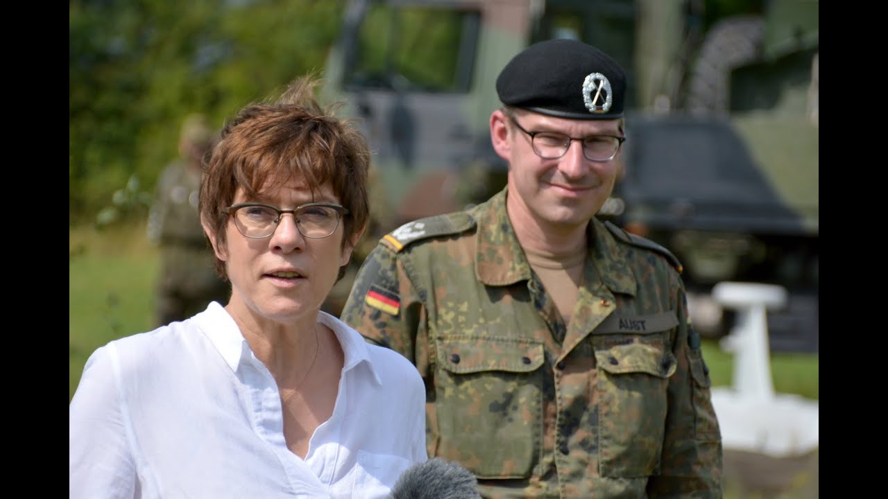 Ungediente Verteidigungsminister? Das sagt Prof. Sönke Neitzel.