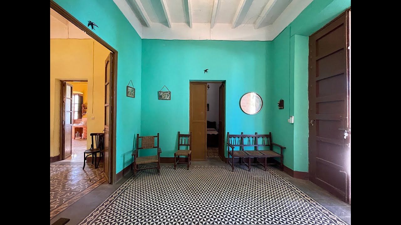 Casa de campo tradicional con terreno fértil en Benahadux . PRICE 295000€