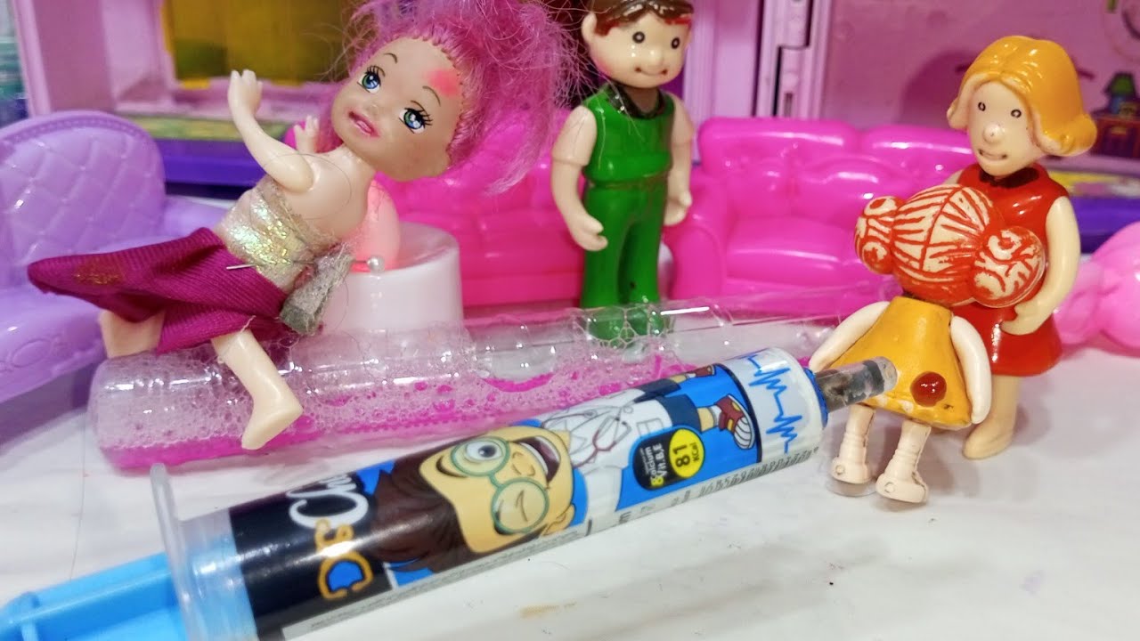 جنه عملت ليه كده-عائلة عمر-جنه ورؤي-مامتي دكتورة-العاب بنات