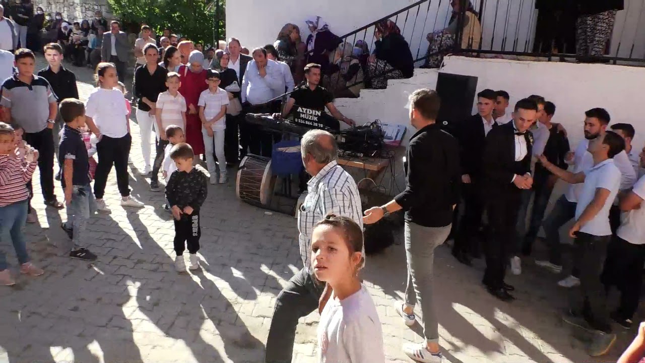 Gördes Deliçoban iki kardeş
