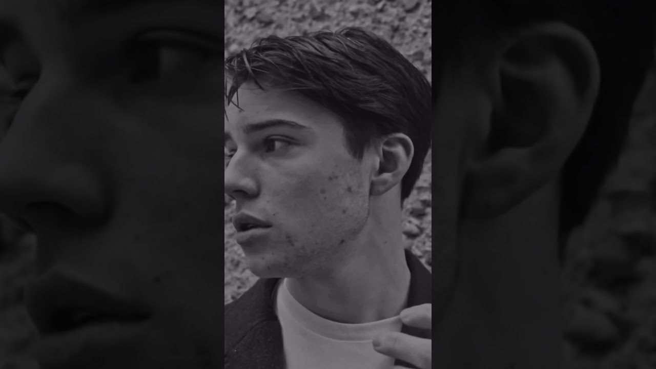 Will he really kill a stranger on this street? #60s #film #english #MORNINGCRIME #creation #passion
