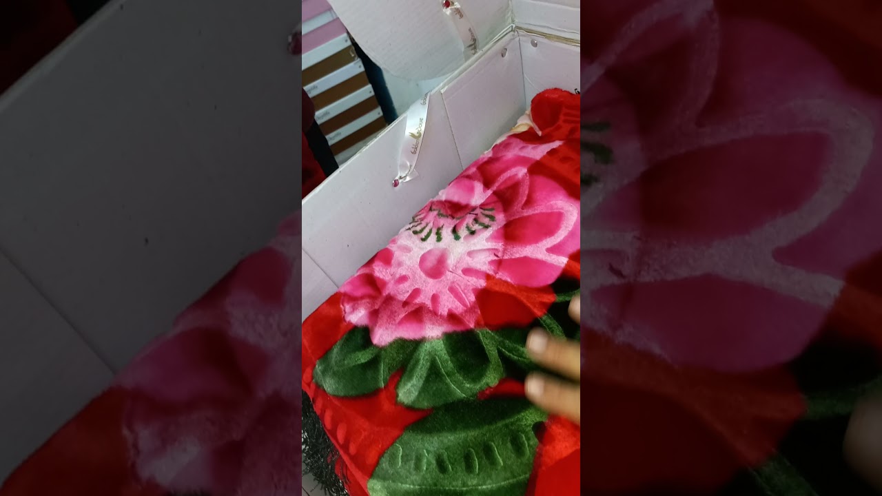 مفرش سرير قطيفه 🔥حفر ليزر🍓 ساده 🥰مشجر 💕٣قطع💗 ٤قطع 🤩العرض لمده يومين 🔥