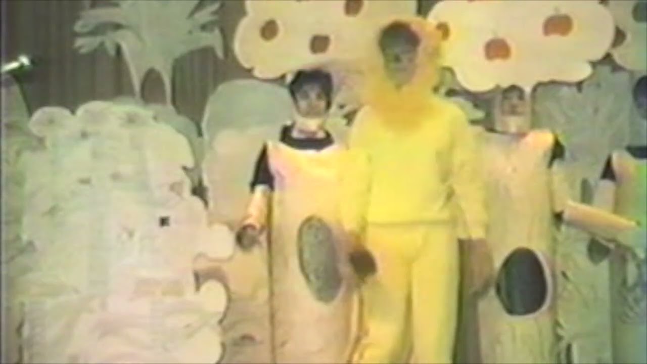 1986 Wizard of Oz best of clips - St. Margaret's School