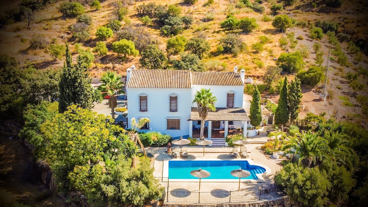 Beautiful Country Property near Alora, Andalusia, Spain Villas & Fincas, Andalusia, Southern Spain