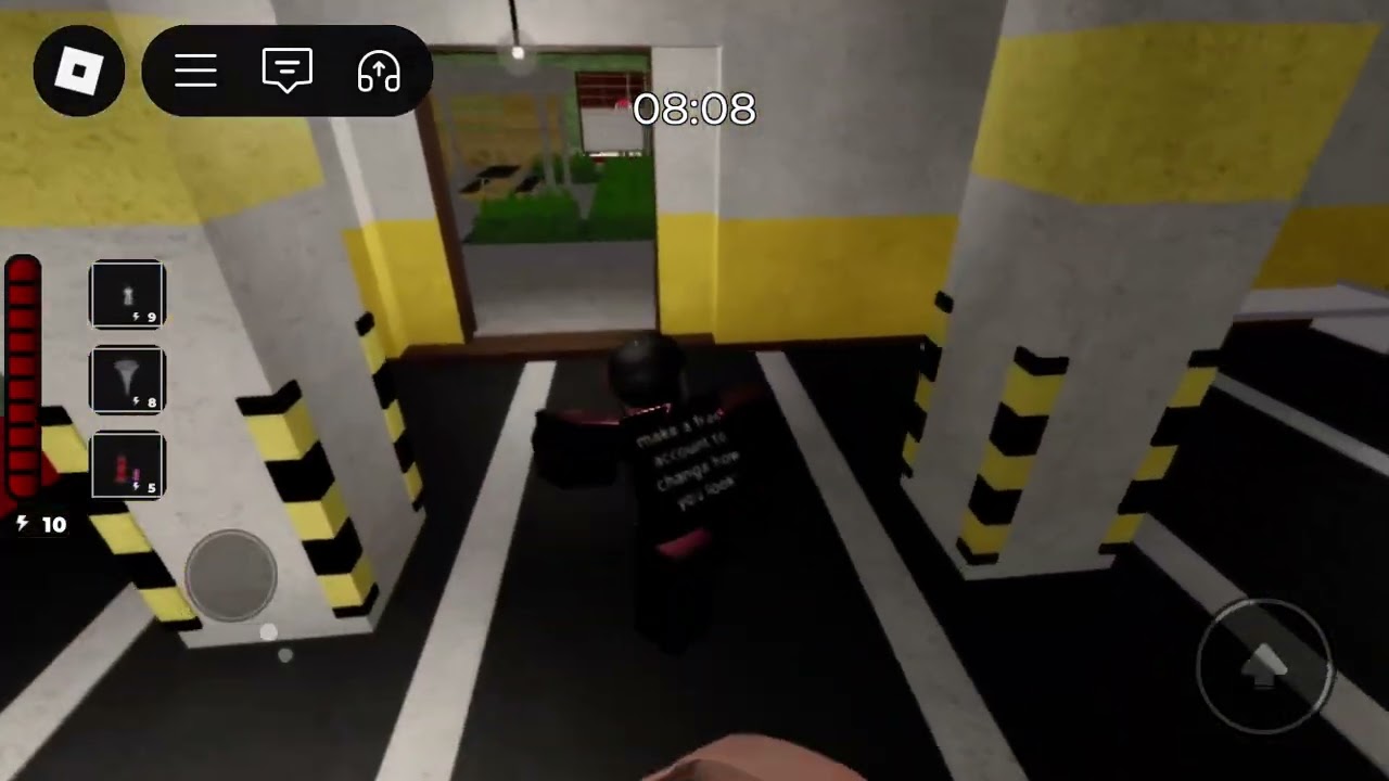 Piggy Guesty skin gameplay 