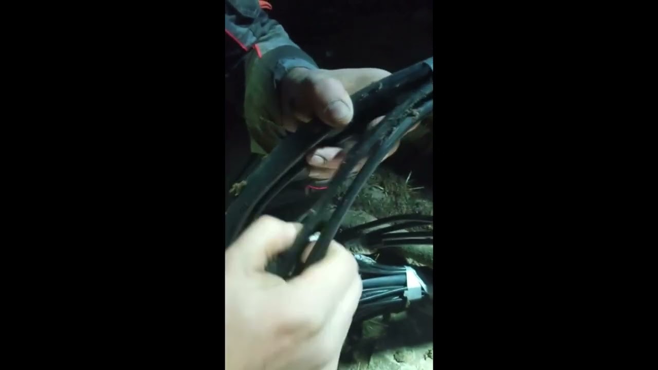 Бурение скважин под анодный заземлитель.