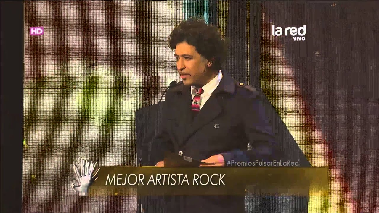 Premios Pulsar 2015: Mejor Artista Rock a &Aacute;ngelo Pierattini