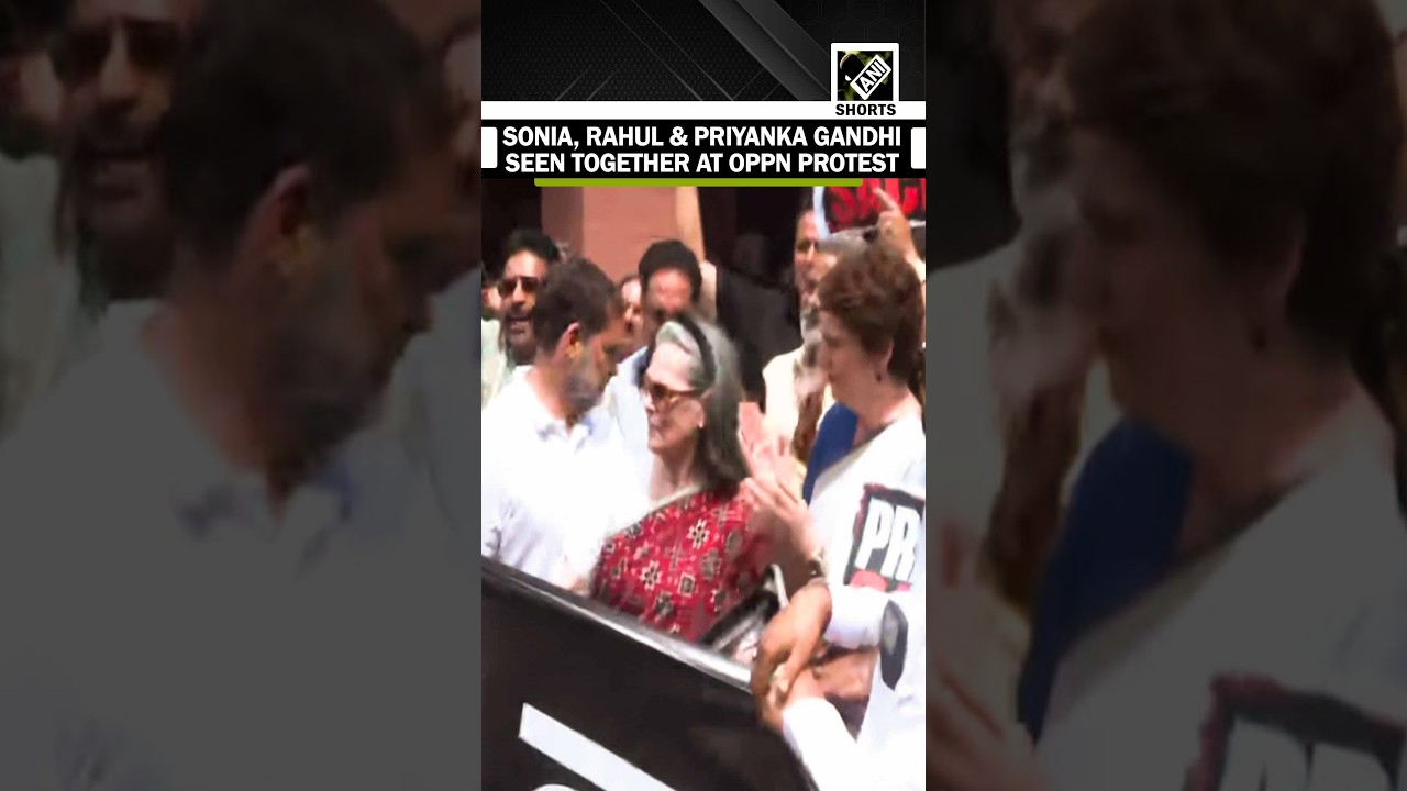 Watch! Sonia, Rahul & Priyanka Gandhi seen together at oppn protest inside parliament premises