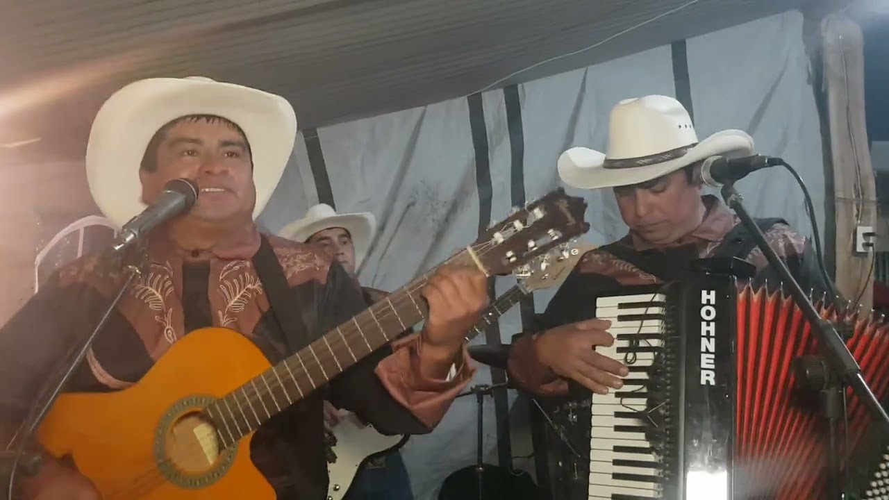 Los Radiantes del valle (9-53604009 DJ PIRAÑA)