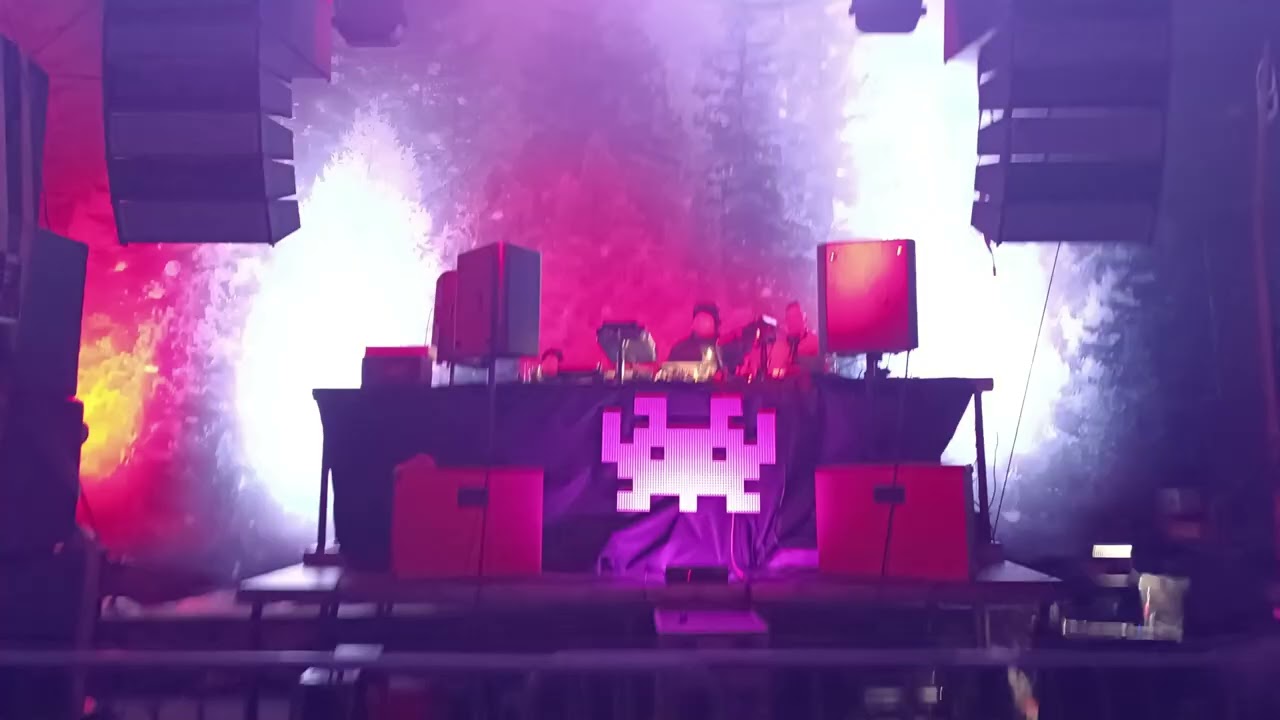 Powerbase Rave Strahov sound system