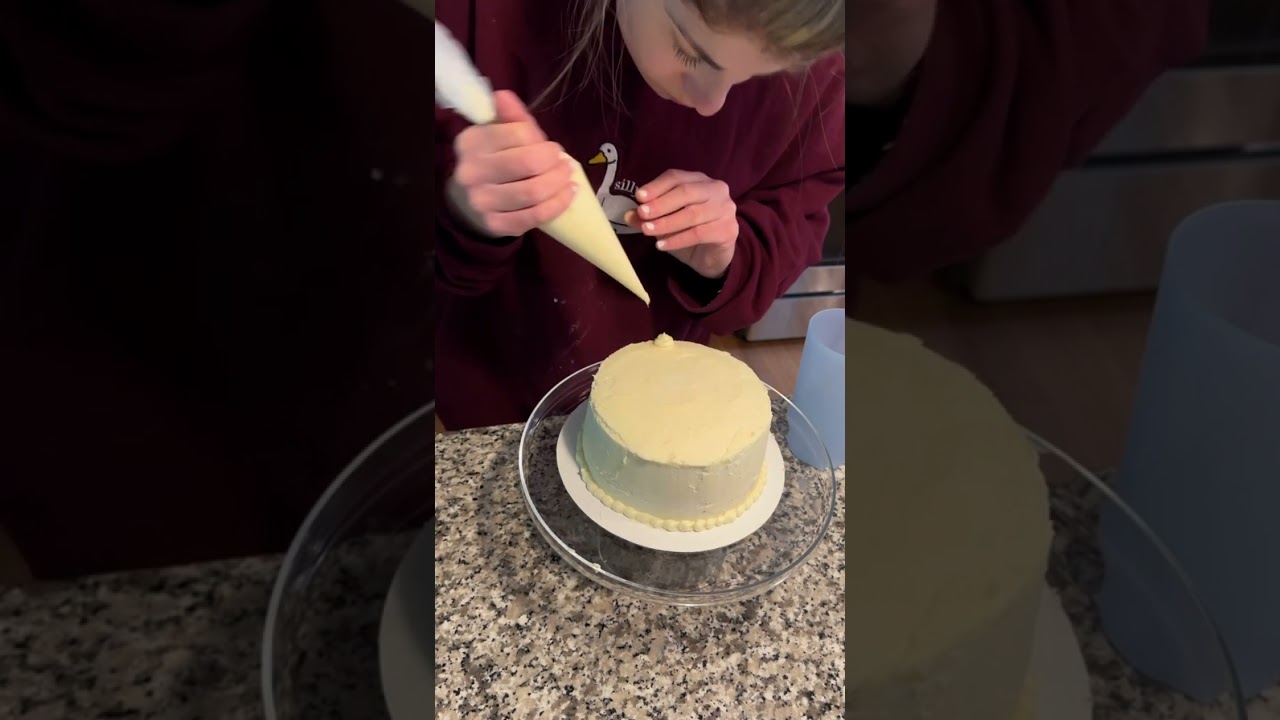 REDECORATING A GROCERY STORE CAKE FOR MY ANNIVERSARY