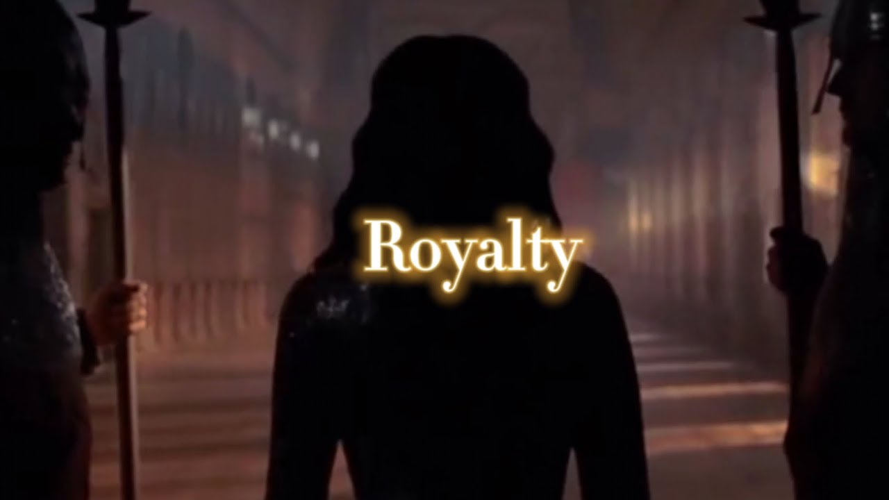 Morgana Pendragon - Royalty