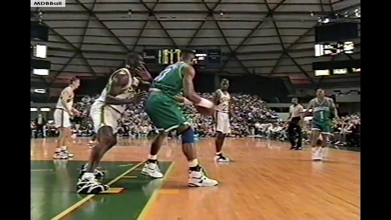 Alonzo Mourning & Shawn Kemp Highlights - Hornets @ Sonics Feb 1995