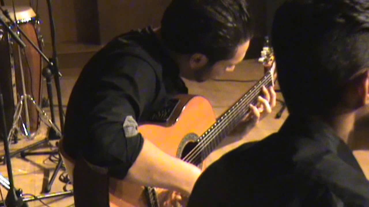 CORO DE LE&Oacute;N  MANASES