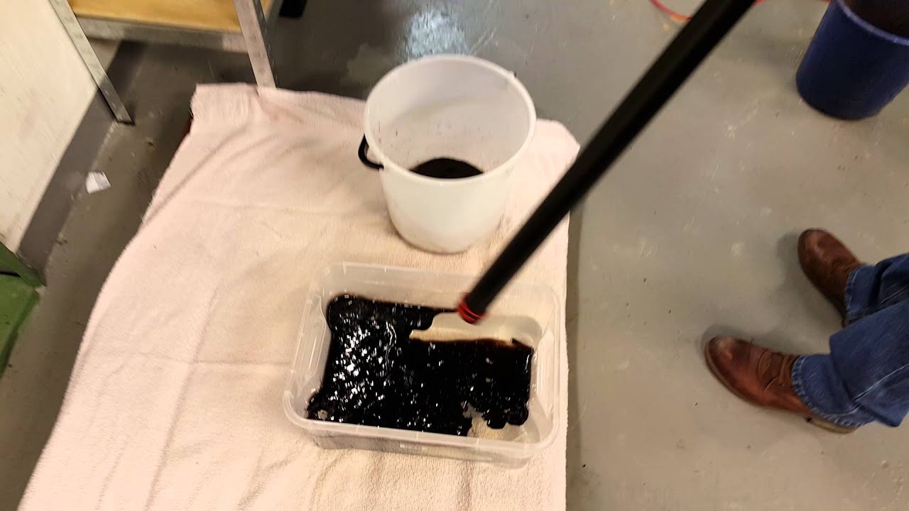 Troll Stick - testing on medium light oil spill
