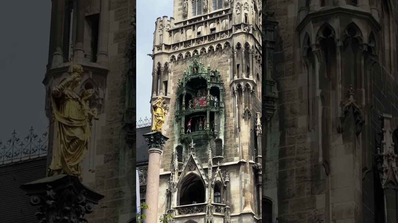 Glockenspiel at Marienplatz, Munich (M&uuml;nchen), Germany