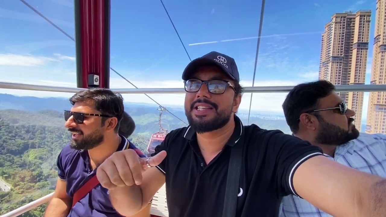 Dehati Mamu Pohanch Gaya Dunya K Akhri Kinare 😂 | Malaysia Travel Vlog