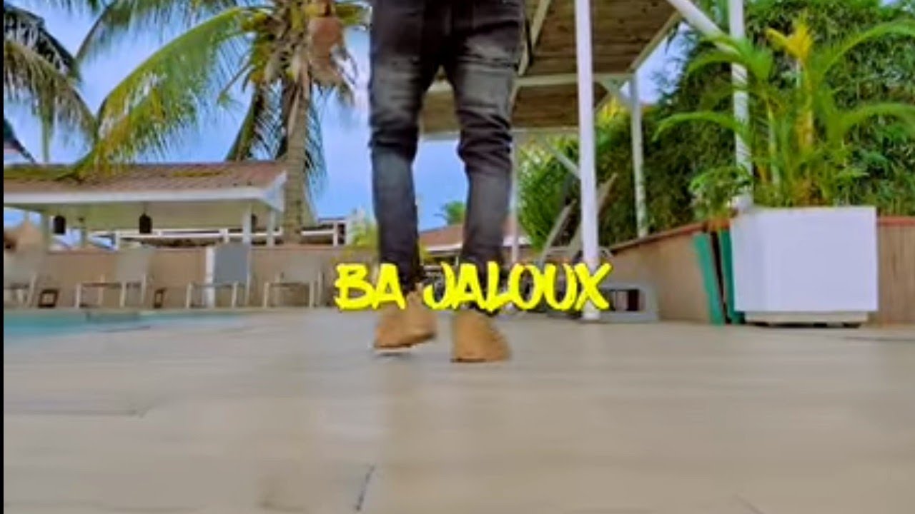Balle a terre papa lova lova - Ba jaloux (official Music vidéo)6k