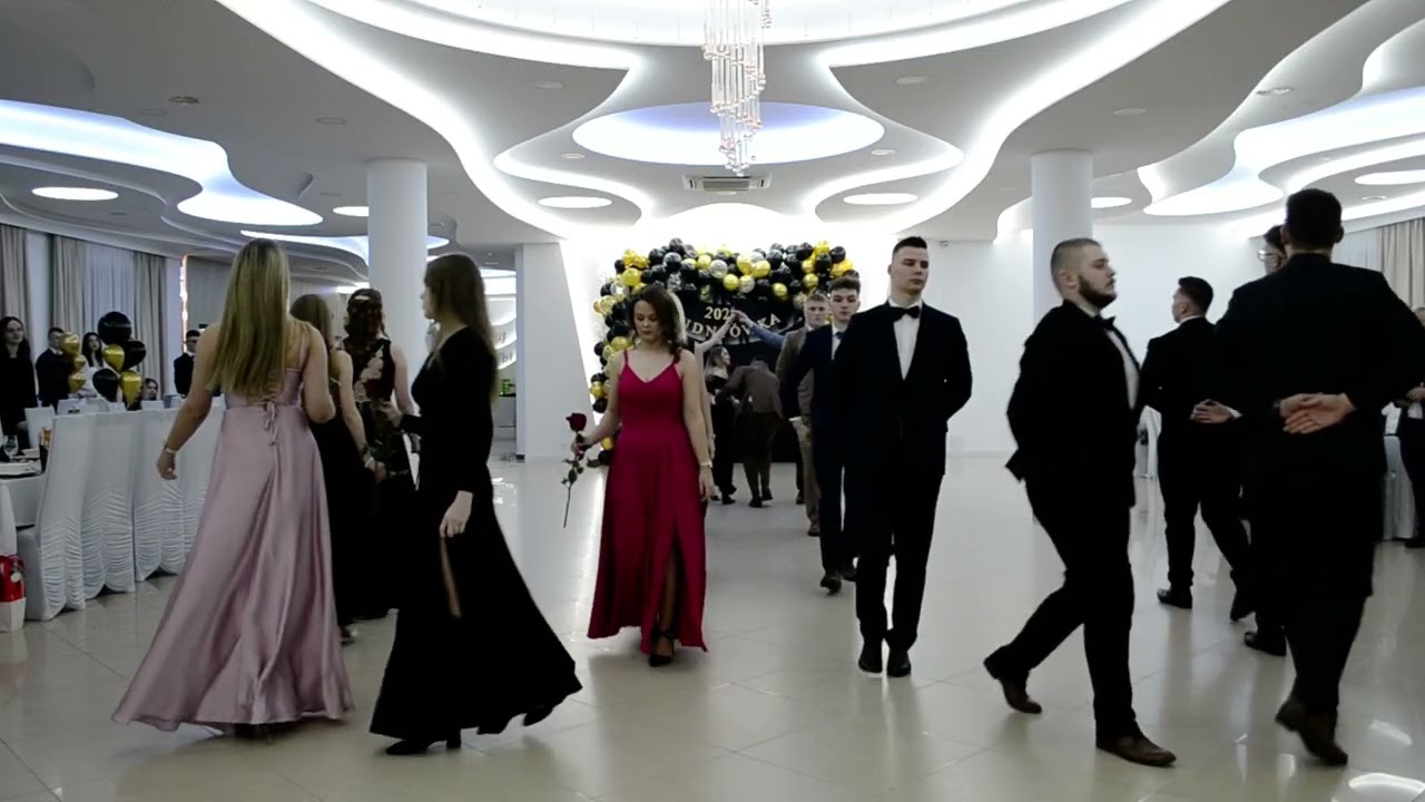 Polonez STUDNIÓWKA 2025 - Zespół Szkół w Różanie 15.01.2025 r